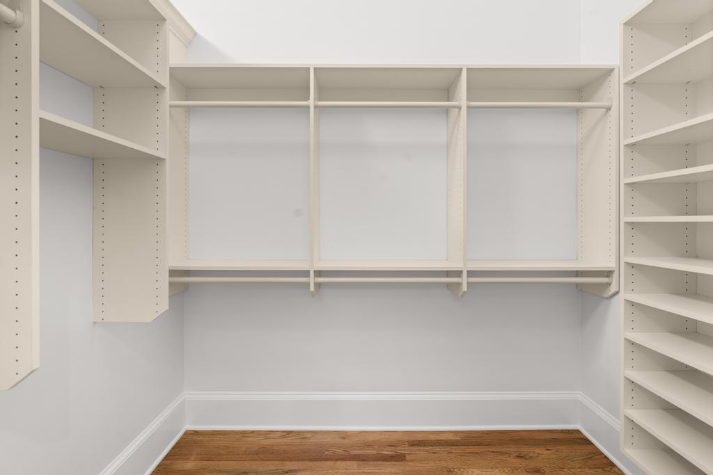 472 Ivy Park Lane NE