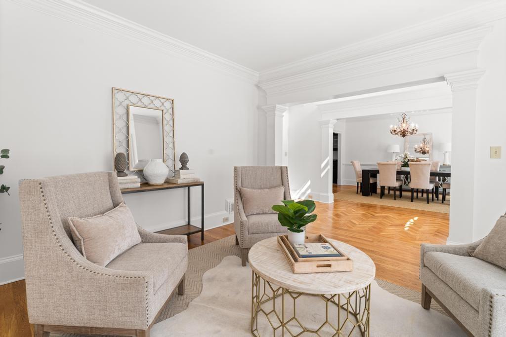 472 Ivy Park Lane NE