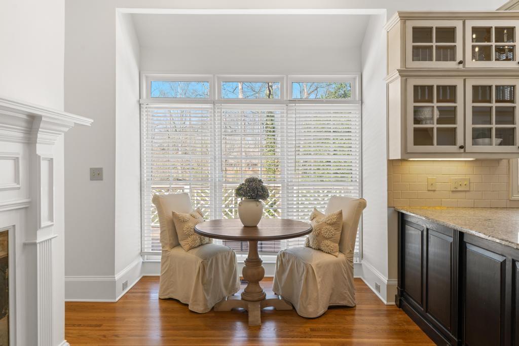 472 Ivy Park Lane NE