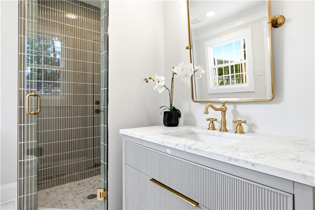 4730 Paran Valley NW