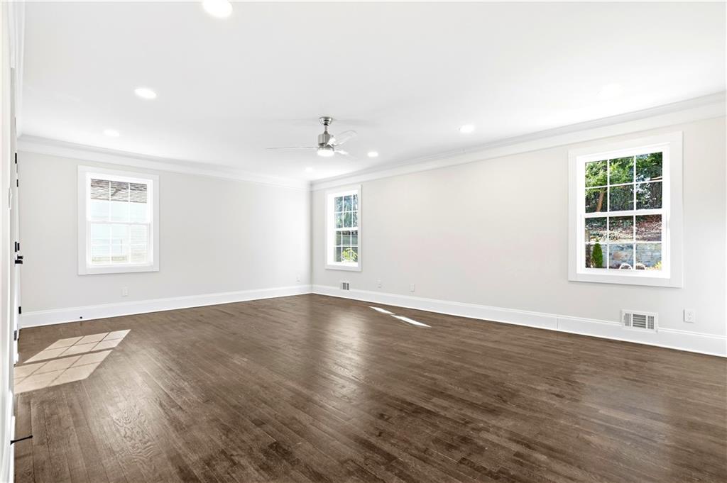 4730 Paran Valley NW