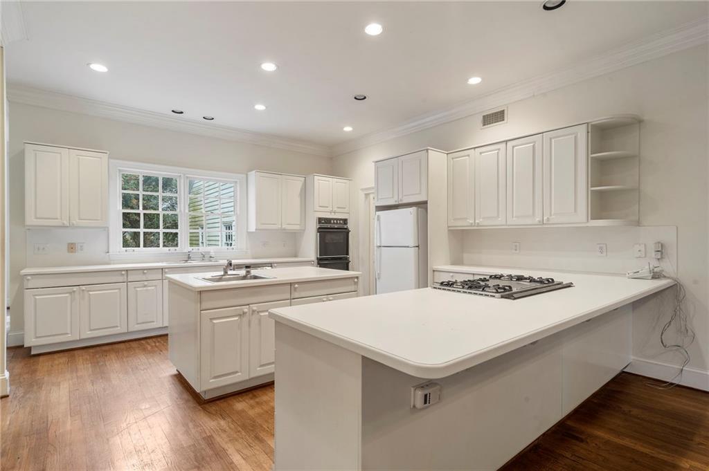 1110 Mount Paran Road NW