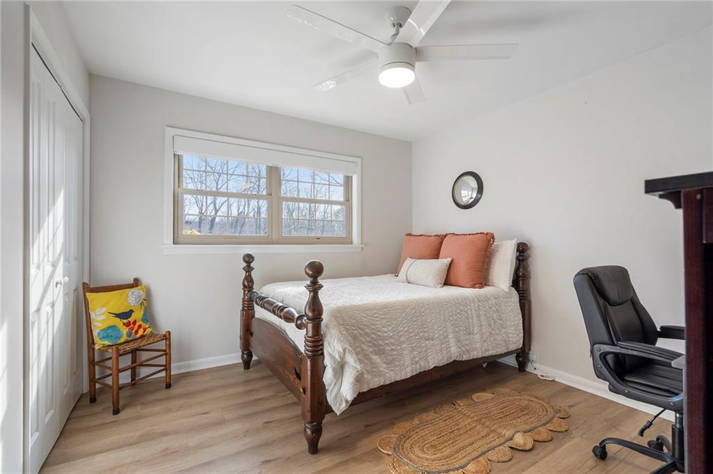 3710 Hickory Circle SE