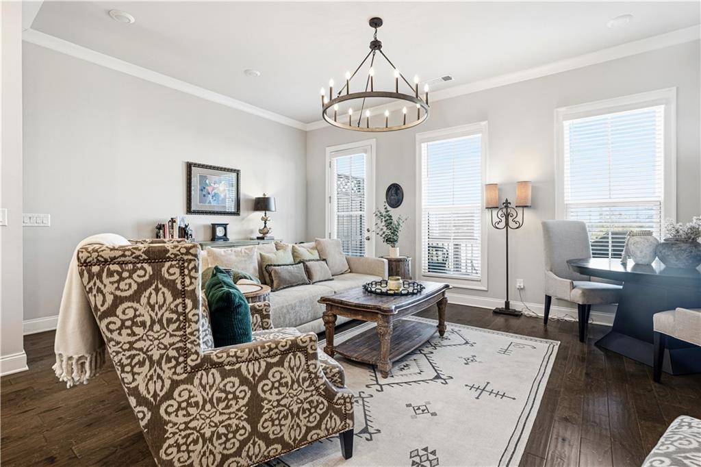 1829 La Dawn Lane NW