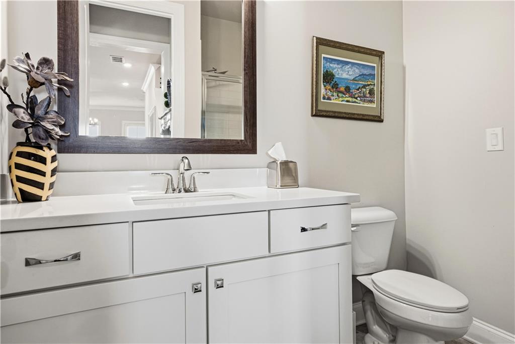 1829 La Dawn Lane NW