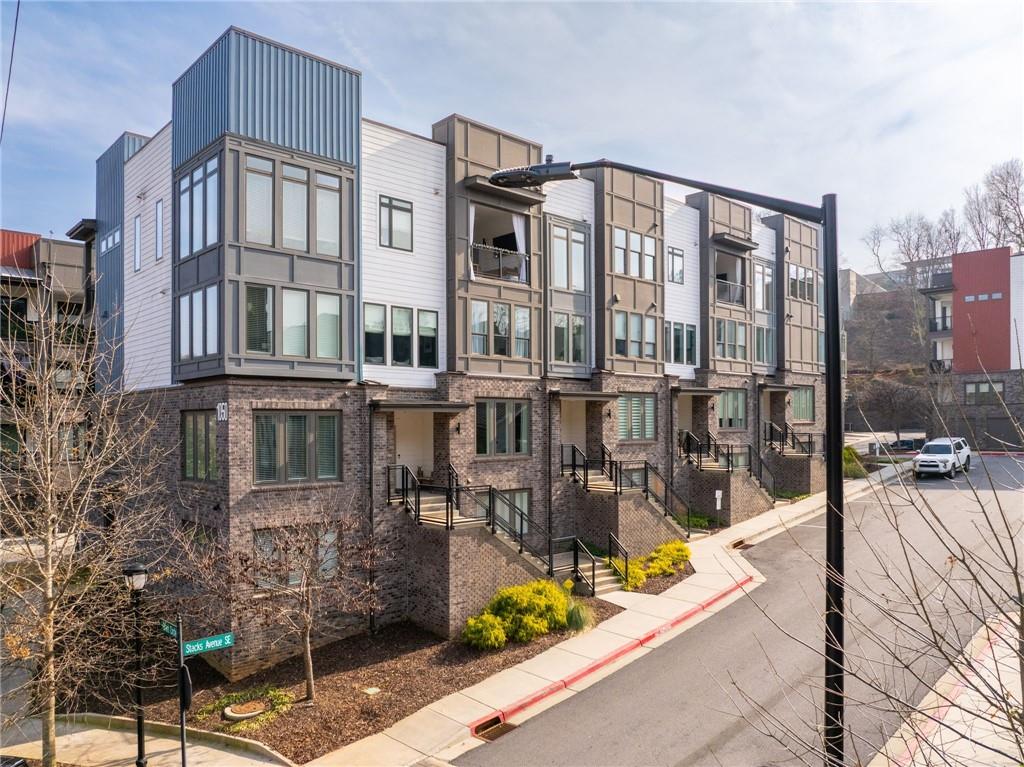 1050 Stacks Avenue SE Unit 1505