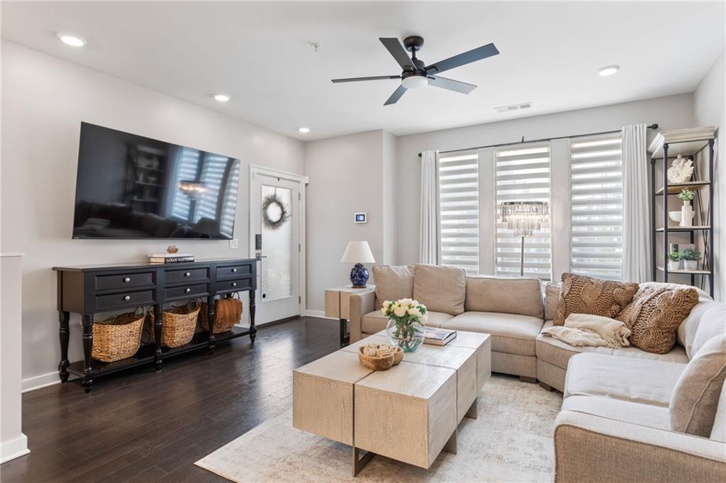 1050 Stacks Avenue SE Unit 1505