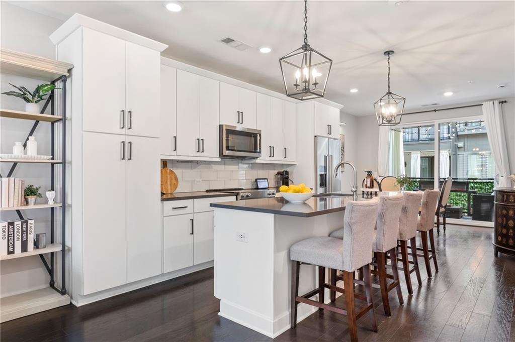 1050 Stacks Avenue SE Unit 1505