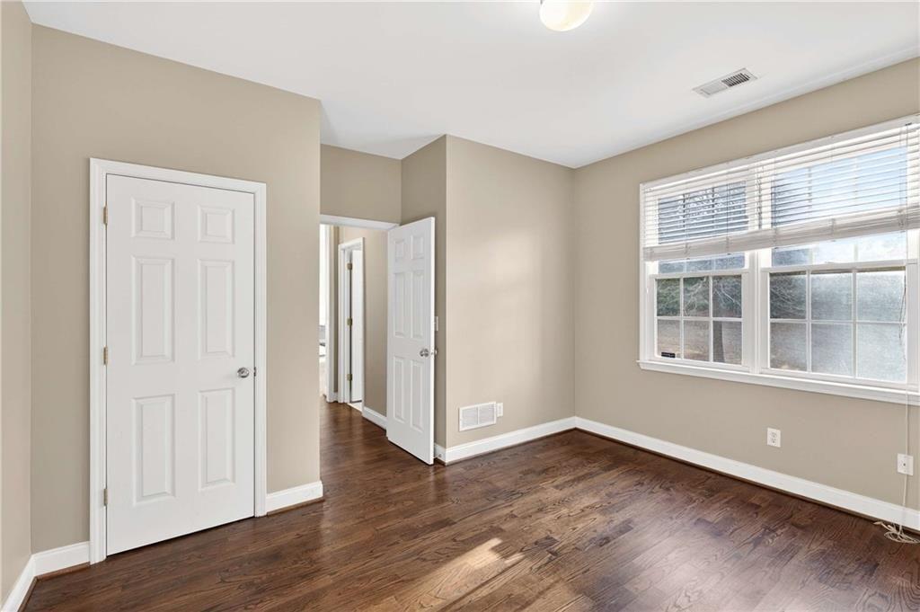 5731 Vinings Retreat Way SW