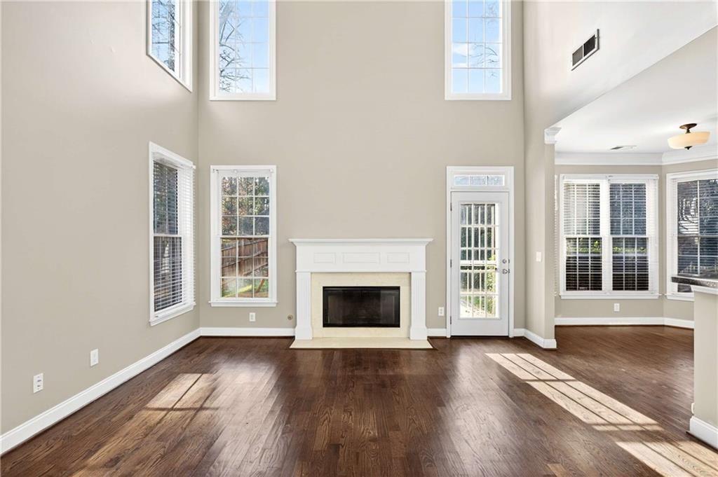 5731 Vinings Retreat Way SW