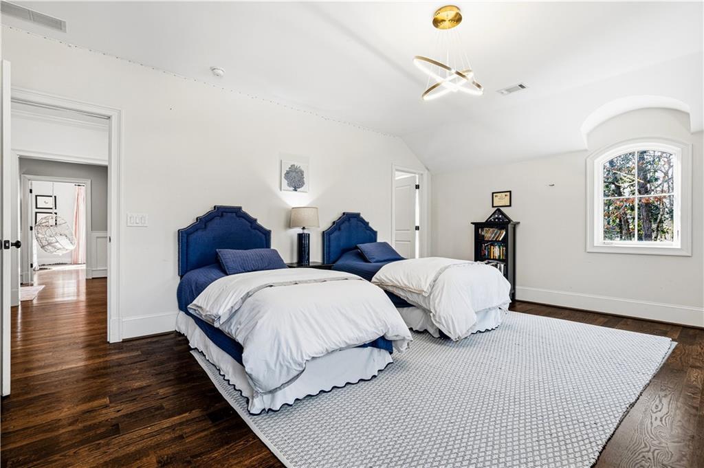 480 Mount Vernon Highway