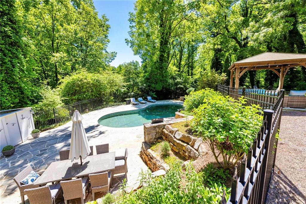 480 Mount Vernon Highway