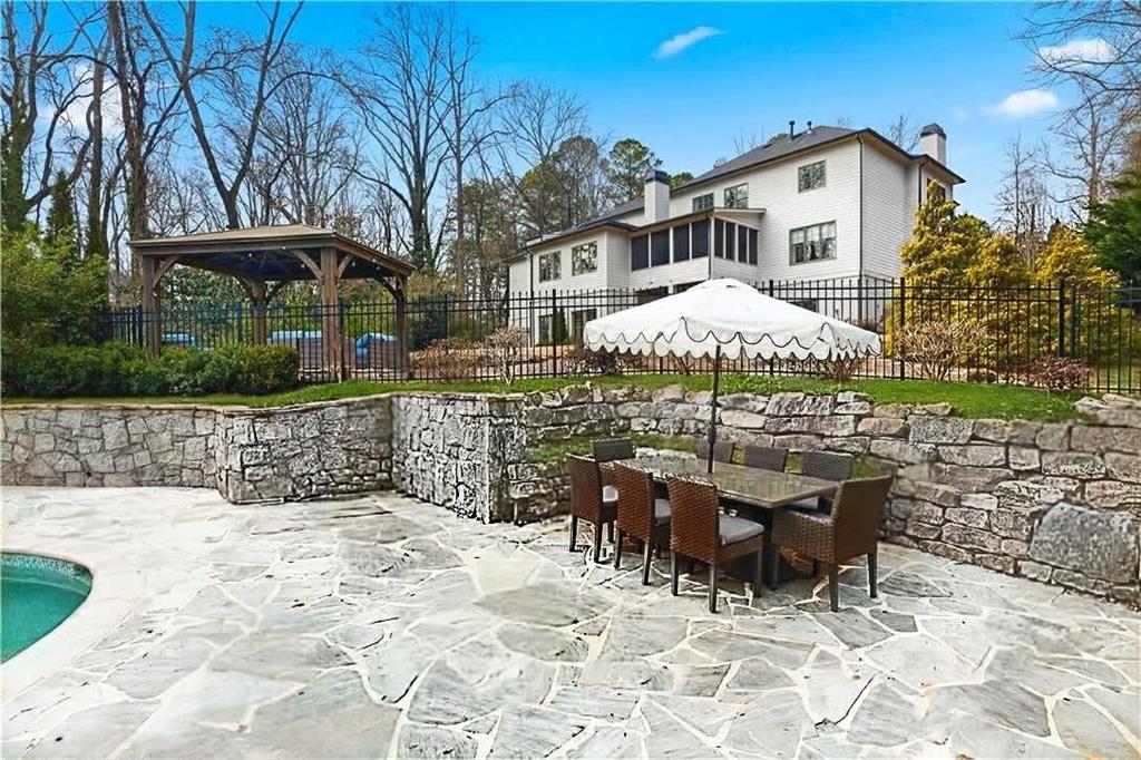 480 Mount Vernon Highway