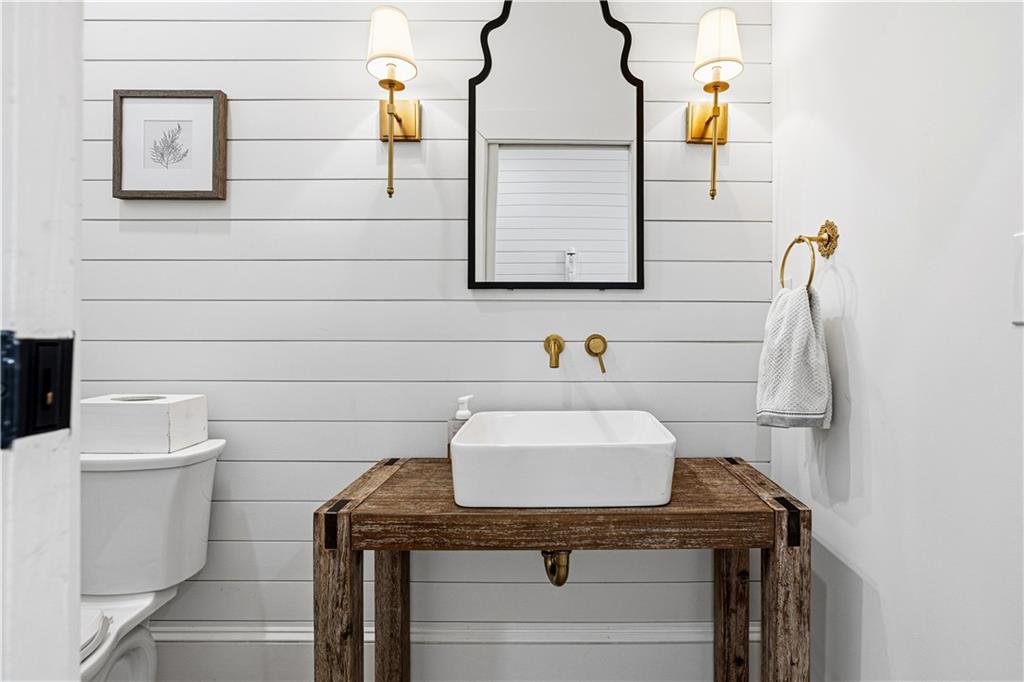 480 Mount Vernon Highway