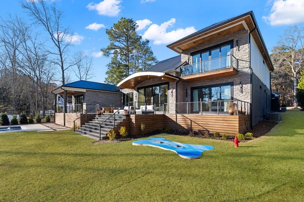 298 W River Bend Drive