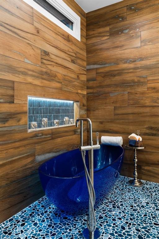 298 W River Bend Drive