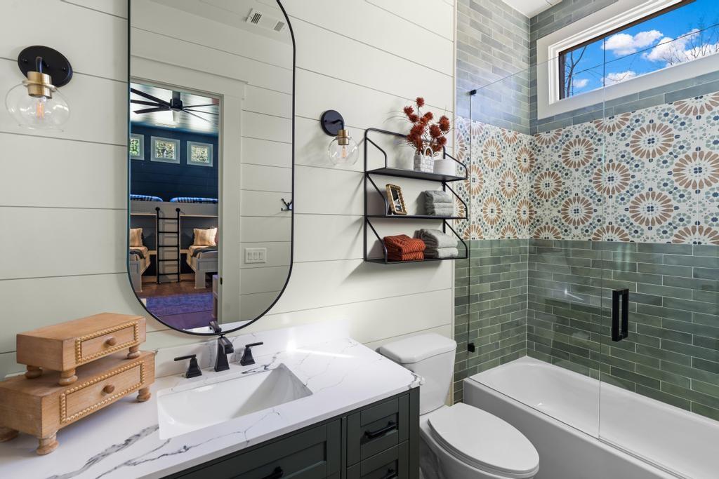 298 W River Bend Drive