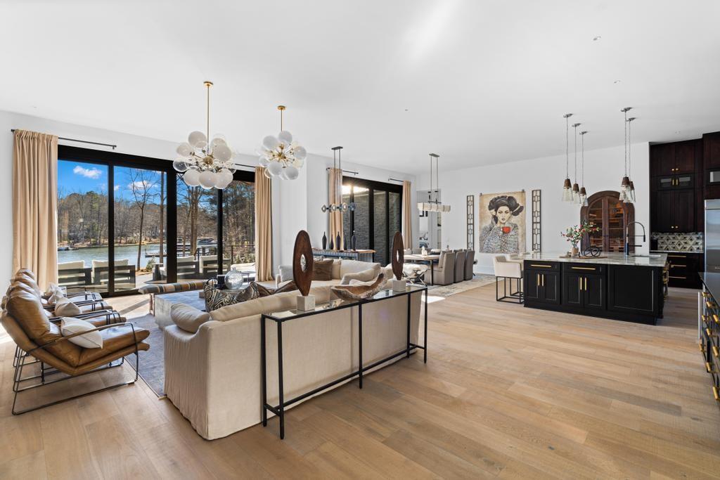 298 W River Bend Drive