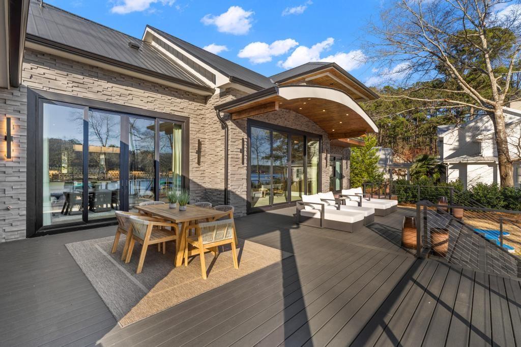 298 W River Bend Drive