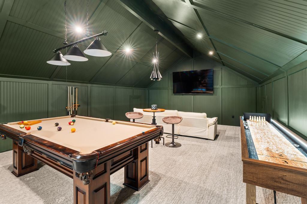 298 W River Bend Drive