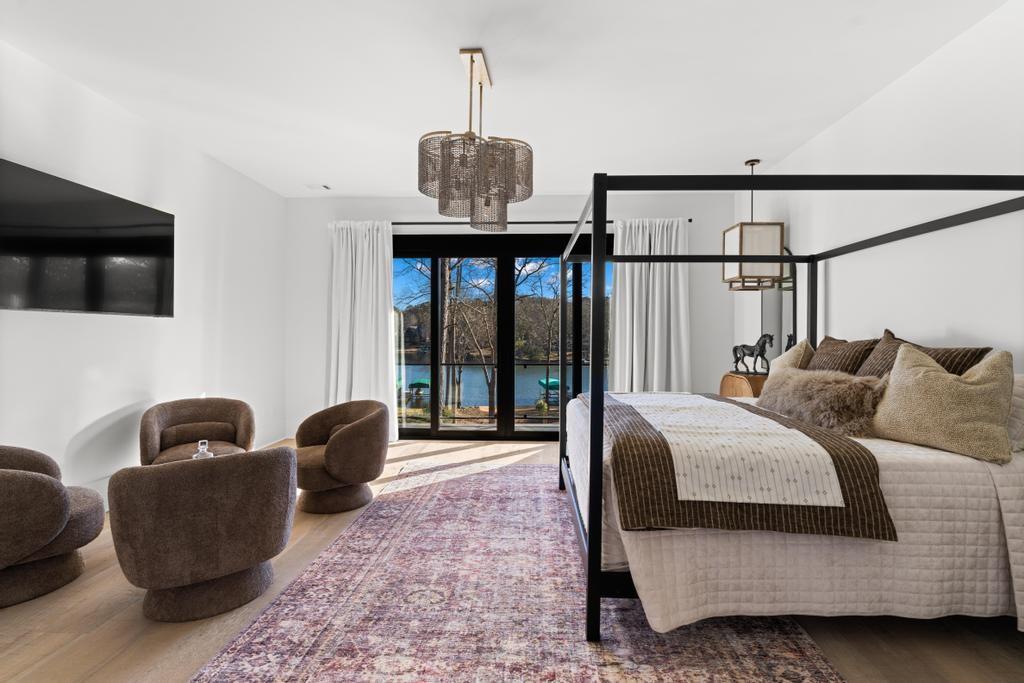 298 W River Bend Drive