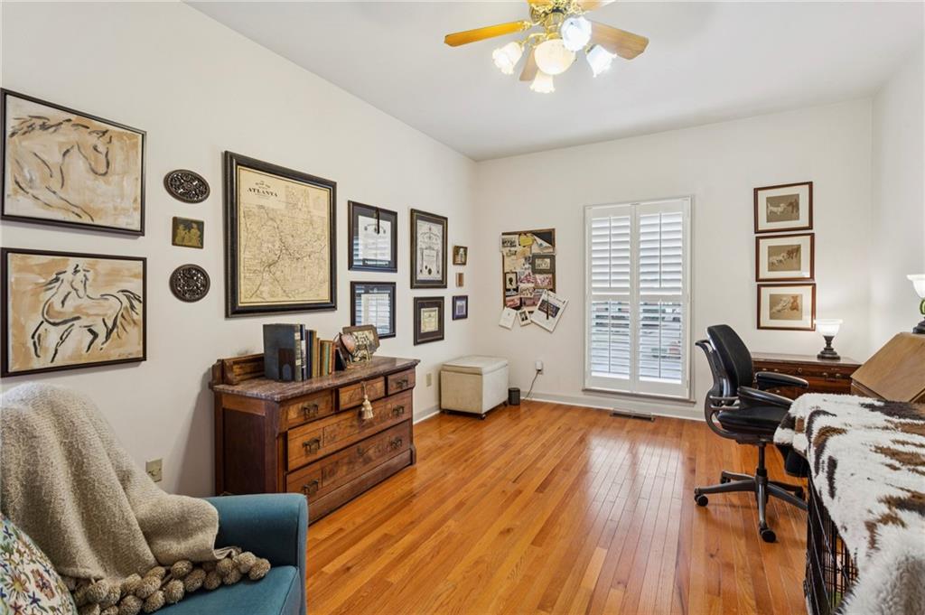 343 Covered Bridge Place SW