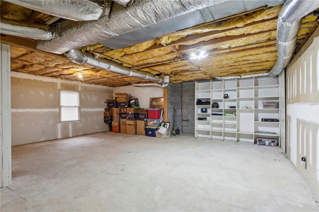 343 Covered Bridge Place SW