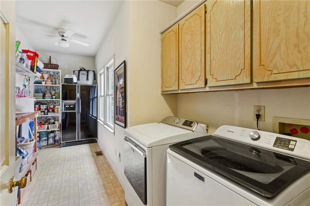 343 Covered Bridge Place SW