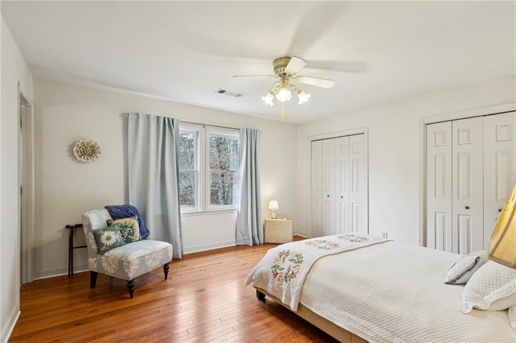 343 Covered Bridge Place SW