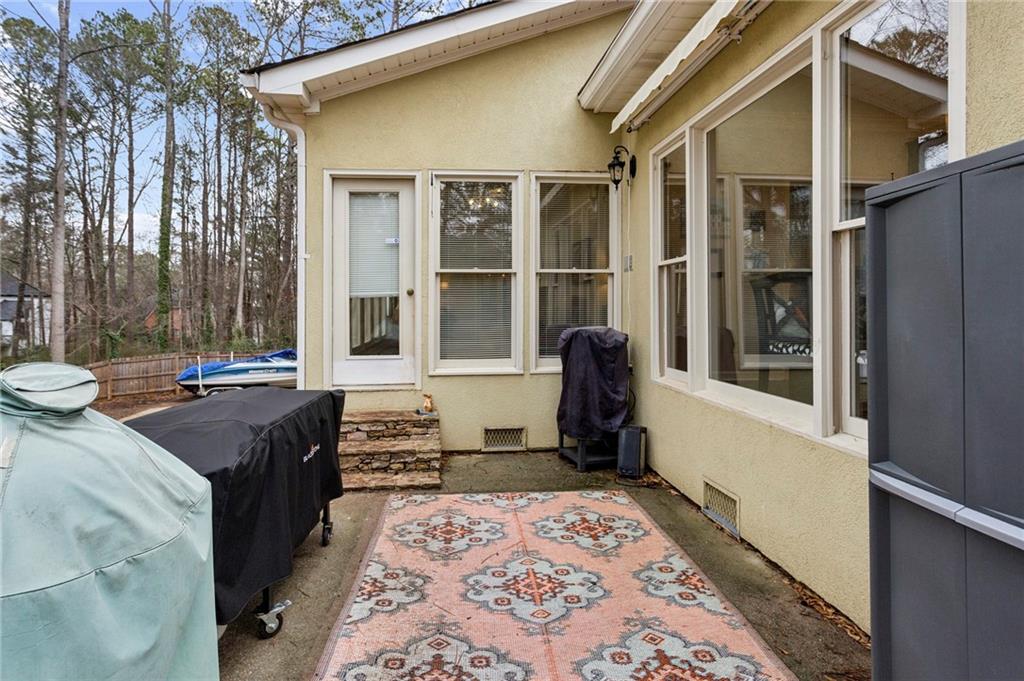 343 Covered Bridge Place SW