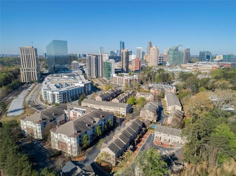 3655 E Paces Walk NE Unit 3655