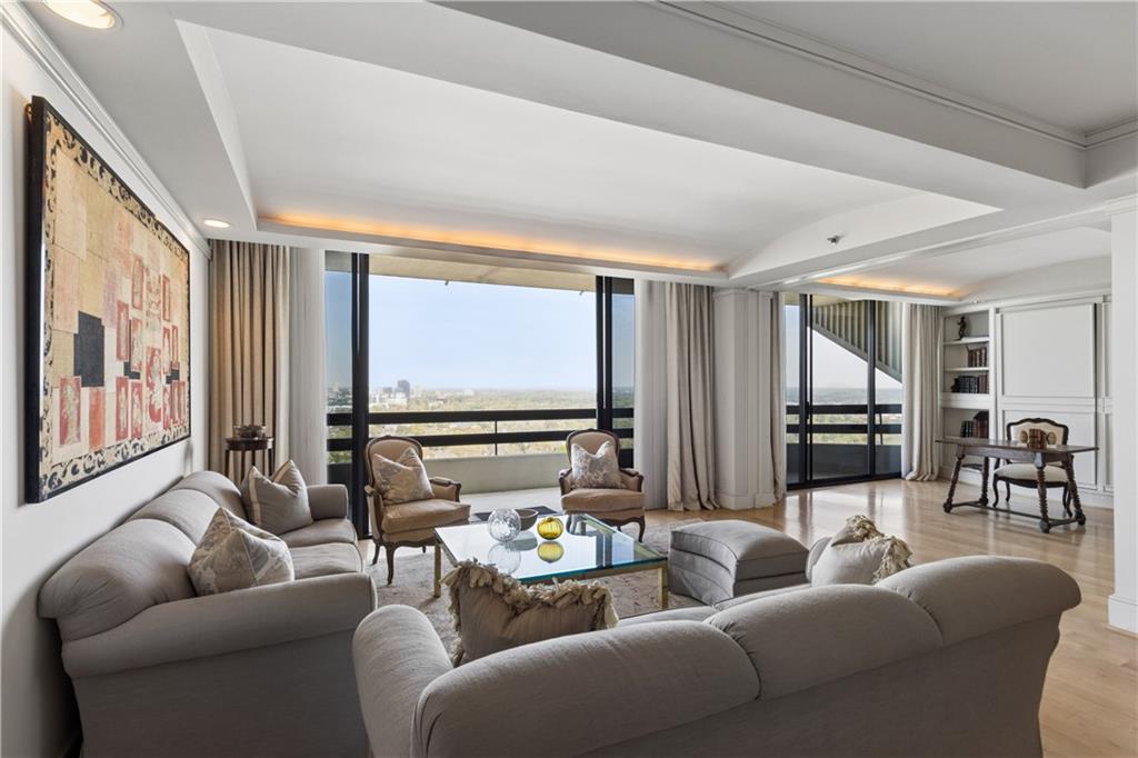 2660 Peachtree Road NW Unit 36F