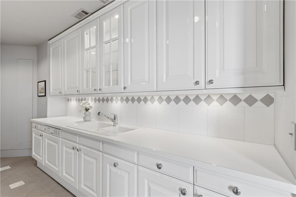 2660 Peachtree Road NW Unit 36F