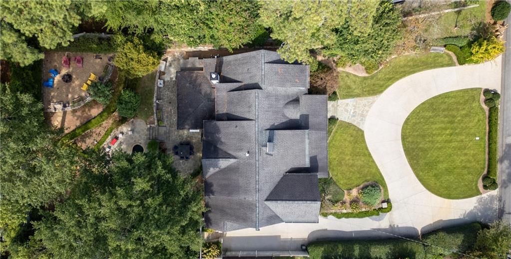 2394 Montview Drive NW