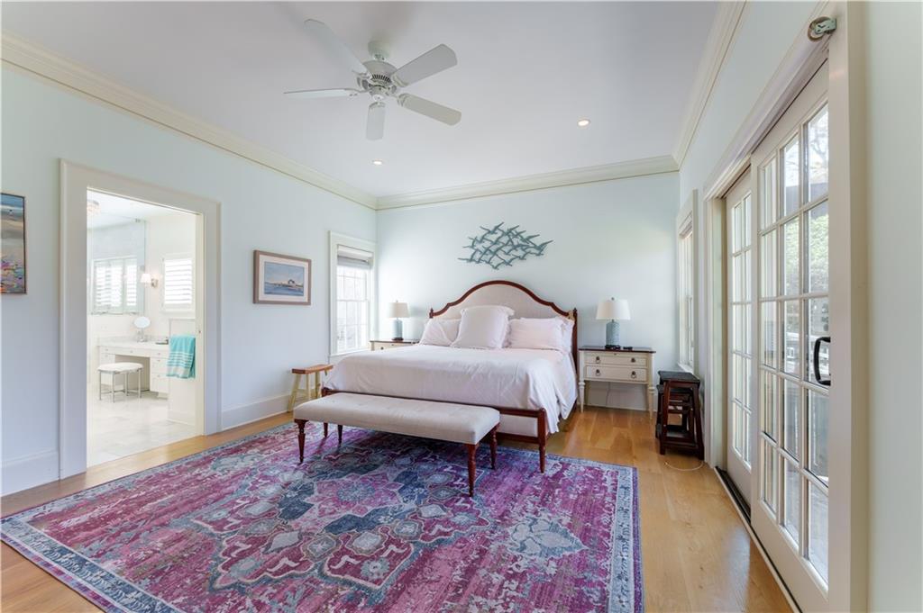 2394 Montview Drive NW