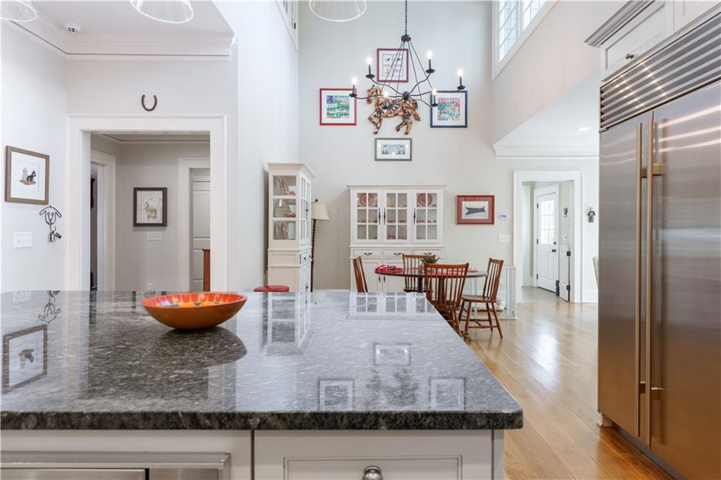 2394 Montview Drive NW