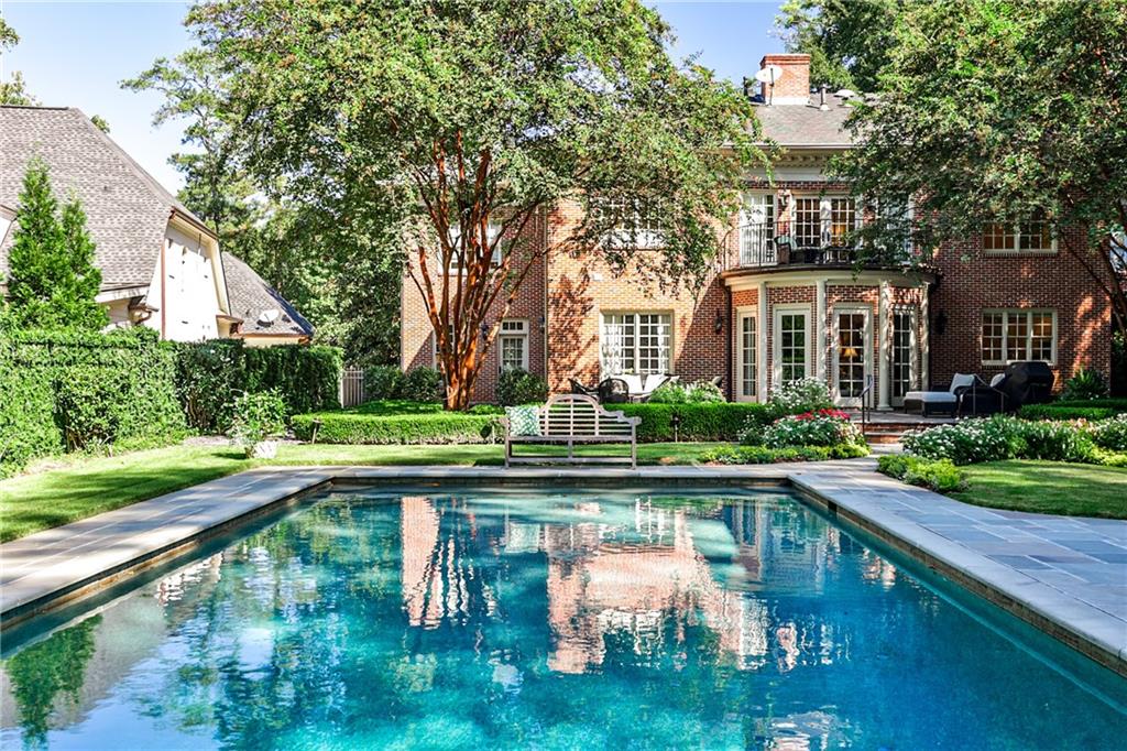 4401 Davidson Avenue NE