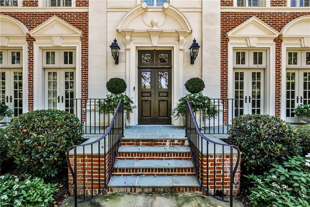 4401 Davidson Avenue NE