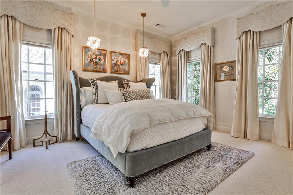 4401 Davidson Avenue NE