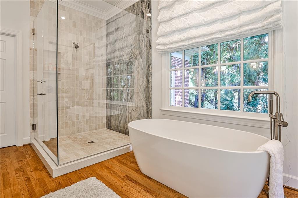 4401 Davidson Avenue NE