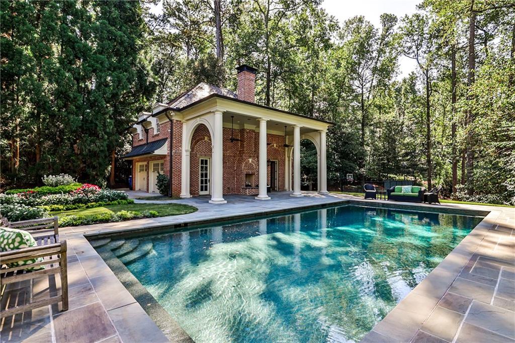 4401 Davidson Avenue NE