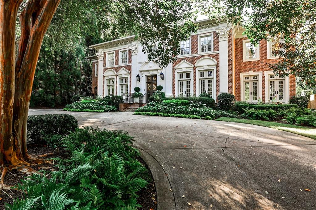 4401 Davidson Avenue NE