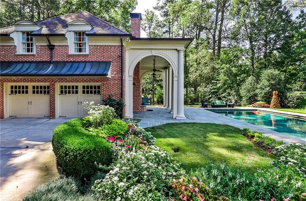 4401 Davidson Avenue NE