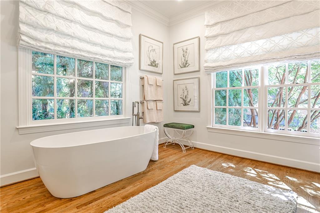 4401 Davidson Avenue NE