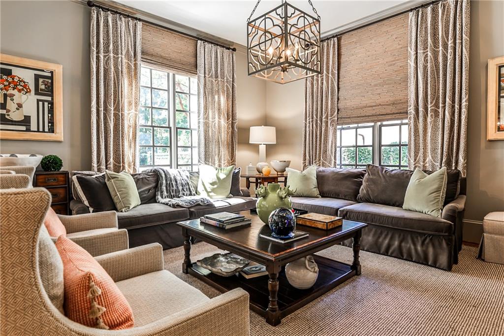 4401 Davidson Avenue NE