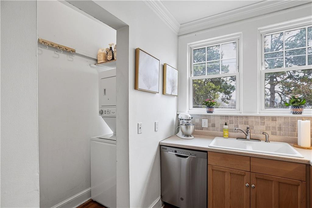 435 10th Street NE Unit 24