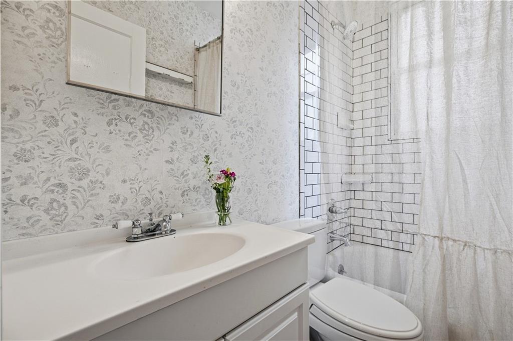 435 10th Street NE Unit 24