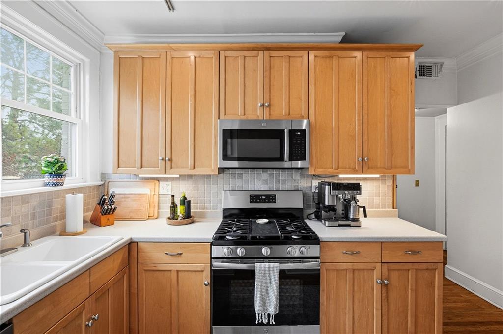 435 10th Street NE Unit 24