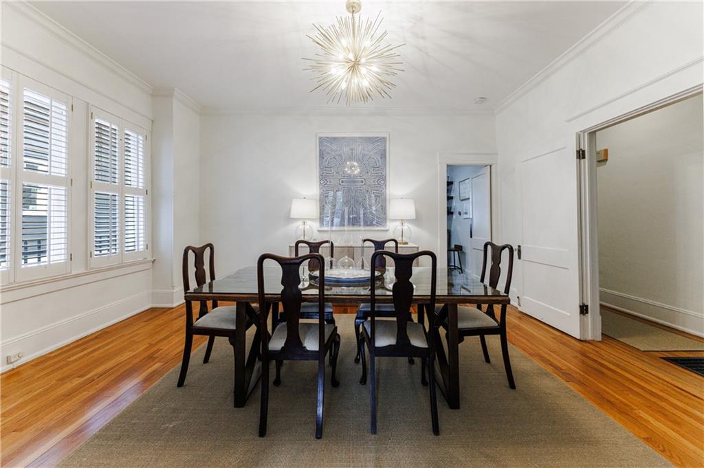 654 Cresthill Avenue NE