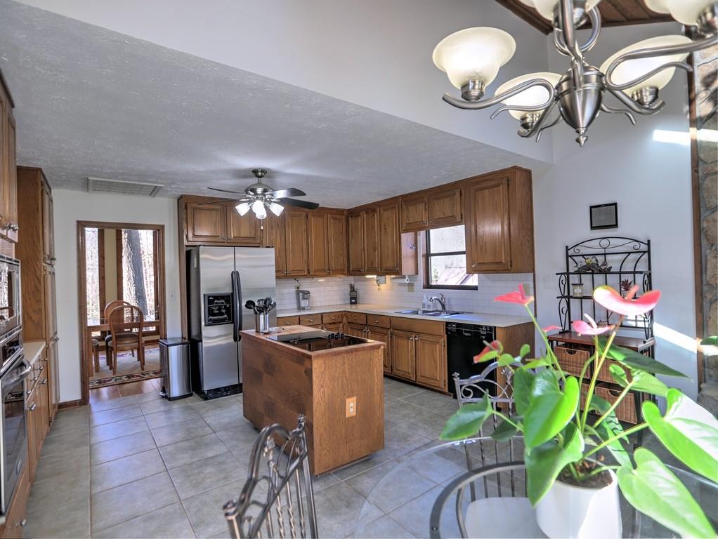 1584 Sandpoint Drive NE